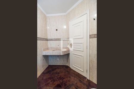 Casa de condomínio à venda com 575m², 4 quartos e 6 vagas Casa de condomínio à venda com 575m², 4 quartos e 6 vagasBanheiro da Suíte 3