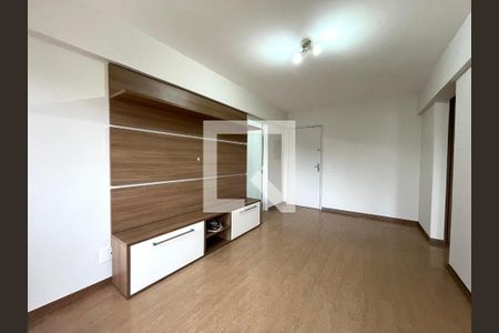 Sala de apartamento para alugar com 1 quarto, 43m² em Vila Parque Jabaquara, São Paulo