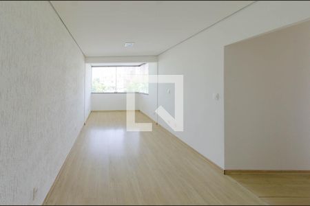 Sala de apartamento à venda com 3 quartos, 75m² em Caiçaras, Belo Horizonte