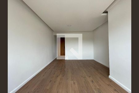 Sala de apartamento para alugar com 3 quartos, 67m² em Rio Pequeno, São Paulo