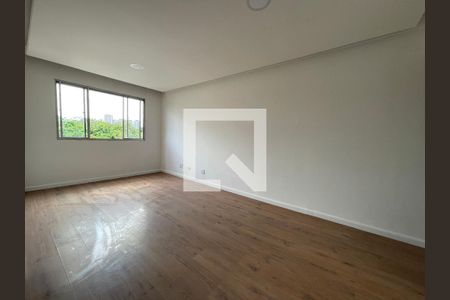 Sala de apartamento para alugar com 3 quartos, 67m² em Rio Pequeno, São Paulo