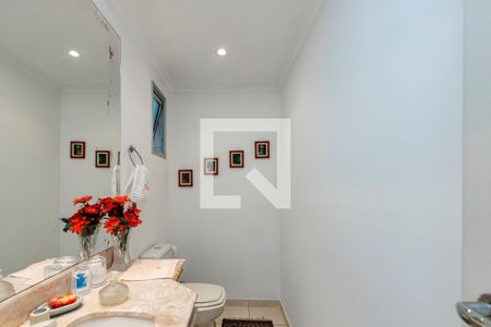 Lavabo de apartamento para alugar com 4 quartos, 162m² em Vila Cordeiro, São Paulo