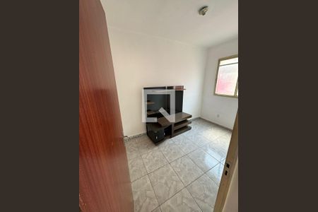 Quarto de apartamento para alugar com 2 quartos, 60m² em Califórnia, Belo Horizonte