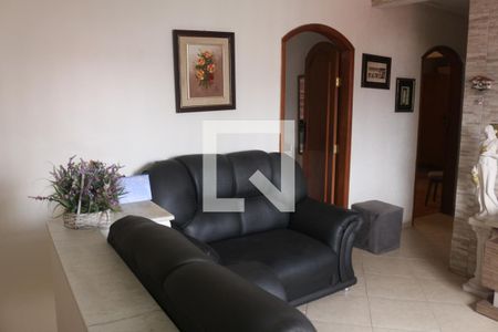 Sala de TV de casa para alugar com 3 quartos, 314m² em Santa Maria, São Caetano do Sul