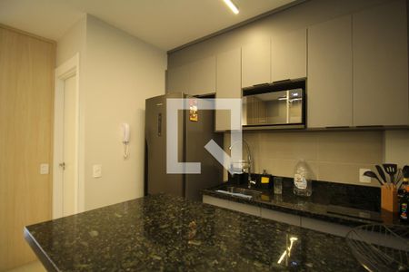 Cozinha de kitnet/studio para alugar com 1 quarto, 28m² em Jardim Panorama, São Paulo