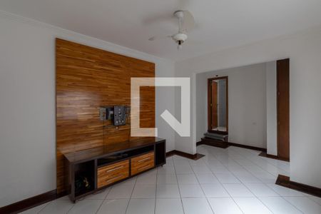 Sala de casa à venda com 3 quartos, 250m² em Vila Lais, São Paulo