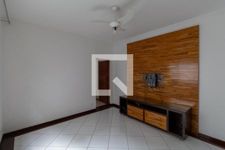 Sala de casa à venda com 3 quartos, 250m² em Vila Lais, São Paulo