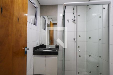 Banheiro de apartamento para alugar com 1 quarto, 30m² em Vila Esperança, São Paulo