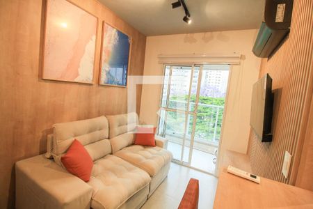 Sala de apartamento para alugar com 1 quarto, 40m² em Vila Regente Feijó, São Paulo