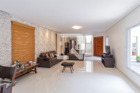 Sala 1 de casa à venda com 3 quartos, 250m² em City Bussocaba, Osasco