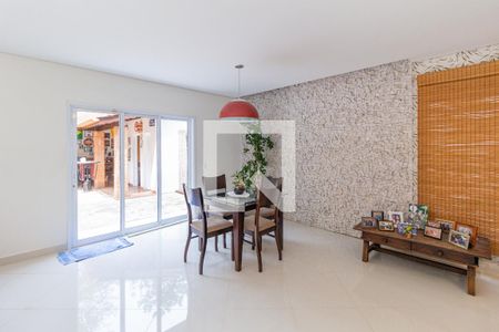 Sala 1 de casa à venda com 3 quartos, 250m² em City Bussocaba, Osasco