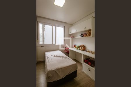 Quarto 2 de casa à venda com 3 quartos, 155m² em Vila Nova, Porto Alegre