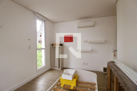 quarto de casa à venda com 3 quartos, 155m² em Vila Nova, Porto Alegre