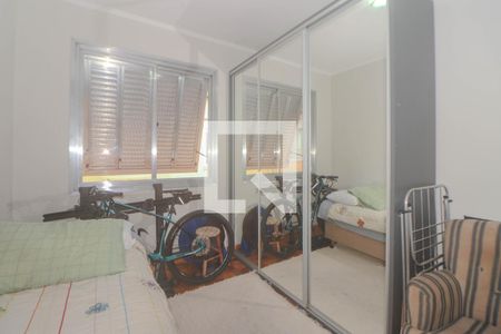 Quarto 1 de apartamento para alugar com 2 quartos, 61m² em Navegantes, Porto Alegre