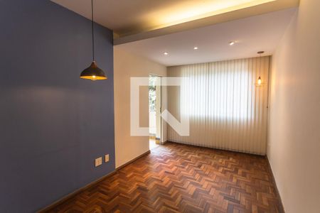 Sala 1 de apartamento para alugar com 2 quartos, 105m² em Serra, Belo Horizonte