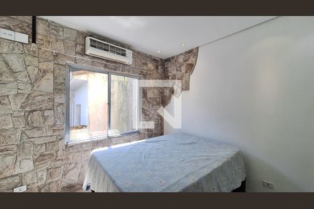 Suíte de apartamento para alugar com 1 quarto, 50m² em Canto do Forte, Praia Grande