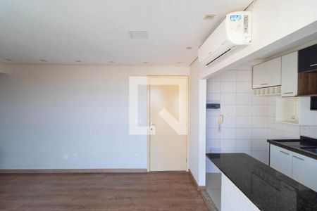 Salas de apartamento para alugar com 2 quartos, 51m² em Jardim Nova Europa, Campinas