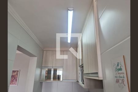 Apartamento à venda com 47m², 2 quartos e 1 vaga Apartamento à venda com 47m², 2 quartos e 1 vagaCozinha e Área de Serviço