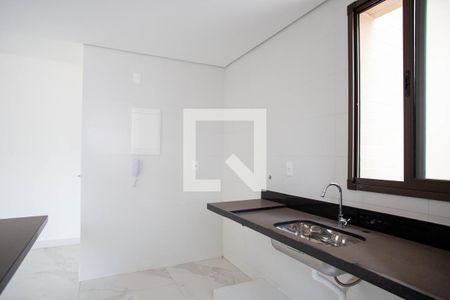 Apartamento à venda com 90m², 3 quartos e 2 vagas Apartamento à venda com 90m², 3 quartos e 2 vagasCozinha e Área de Serviço