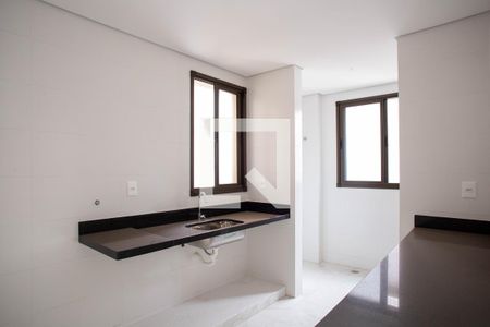 Apartamento à venda com 90m², 3 quartos e 2 vagas Apartamento à venda com 90m², 3 quartos e 2 vagasCozinha e Área de Serviço