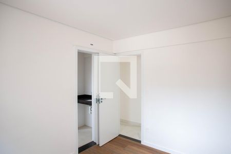 Apartamento à venda com 90m², 3 quartos e 2 vagas Apartamento à venda com 90m², 3 quartos e 2 vagasQuarto