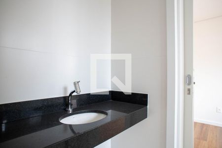 Apartamento à venda com 90m², 3 quartos e 2 vagas Apartamento à venda com 90m², 3 quartos e 2 vagasBanheiro da Suíte 1