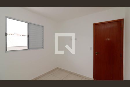 Quarto 1 de apartamento para alugar com 2 quartos, 39m² em Vila Silvia, São Paulo