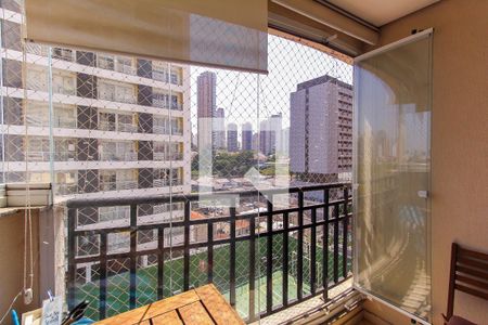 Varanda de apartamento à venda com 3 quartos, 82m² em Vila Regente Feijó, São Paulo