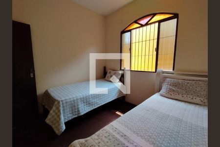 Quarto 2 de casa à venda com 5 quartos, 263m² em Milionários, Belo Horizonte