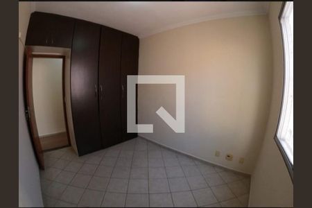 Quarto de apartamento à venda com 2 quartos, 50m² em Manacás, Belo Horizonte