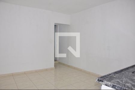 Sala/Cozinha de casa à venda com 2 quartos, 92m² em Jardim Santo Elias, São Paulo