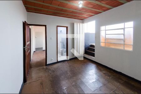 Suíte de casa para alugar com 2 quartos, 59m² em Bonfim, Belo Horizonte