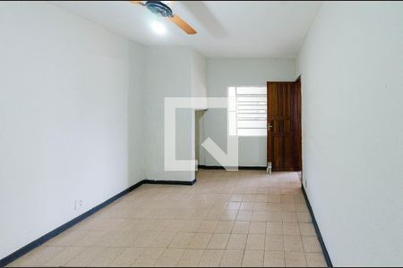 Quarto 1 de casa para alugar com 2 quartos, 59m² em Bonfim, Belo Horizonte