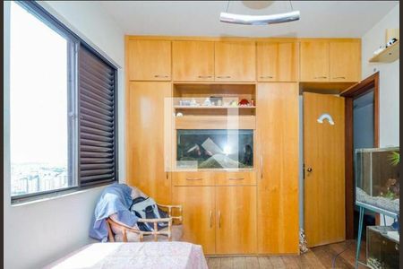 Quarto  de apartamento à venda com 3 quartos, 90m² em Gutierrez, Belo Horizonte