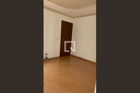 Sala de apartamento à venda com 2 quartos, 45m² em Chácara Cotia, Contagem