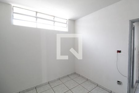 Quarto 2 de casa para alugar com 2 quartos, 70m² em Santa Mônica, Uberlândia