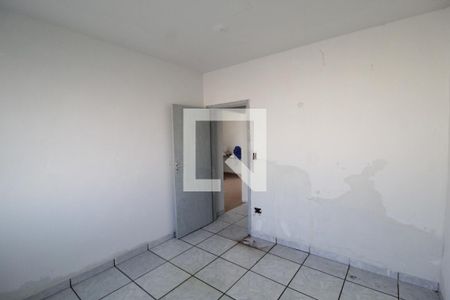 Quarto 1 de casa para alugar com 2 quartos, 70m² em Santa Mônica, Uberlândia