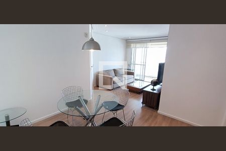 Sala de apartamento para alugar com 3 quartos, 94m² em Vila Sonia, São Paulo