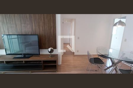 Sala de apartamento para alugar com 3 quartos, 94m² em Vila Sonia, São Paulo