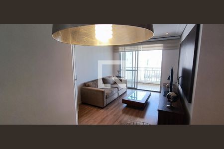 Sala de apartamento para alugar com 3 quartos, 94m² em Vila Sonia, São Paulo