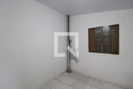 Quarto 1 de casa para alugar com 1 quarto, 70m² em Santa Mônica, Uberlândia