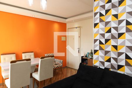 Sala de apartamento para alugar com 2 quartos, 68m² em Vila Carmosina, São Paulo