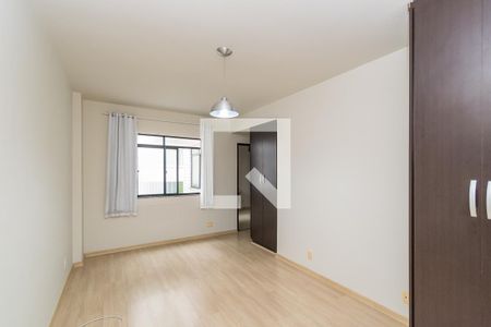 Apartamento à venda com 66m², 2 quartos e 1 vagaSala