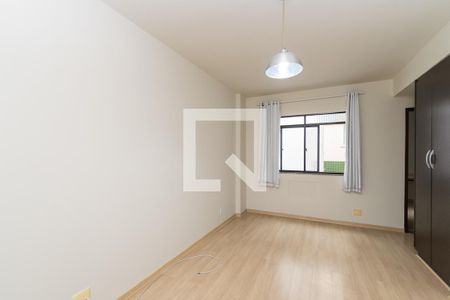 Apartamento à venda com 66m², 2 quartos e 1 vagaSala