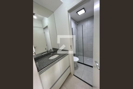 Banheiro de apartamento para alugar com 1 quarto, 30m² em Várzea da Barra Funda, São Paulo