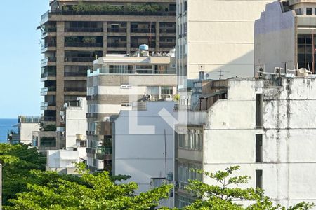 Sala de apartamento à venda com 2 quartos, 70m² em Leblon, Rio de Janeiro