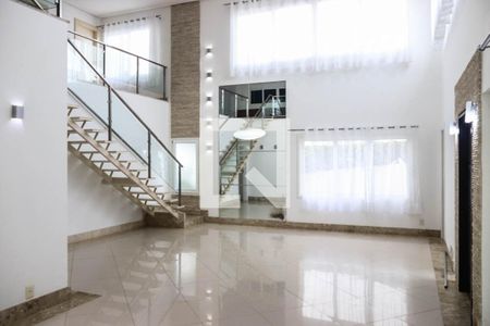 Sala de casa de condomínio para alugar com 5 quartos, 500m² em Patamares, Salvador