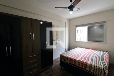 Suíte de apartamento para alugar com 3 quartos, 97m² em Jardim Las Palmas, Guarujá