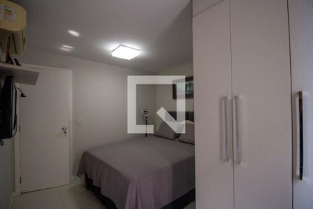 Quarto de apartamento para alugar com 2 quartos, 82m² em Recreio dos Bandeirantes, Rio de Janeiro