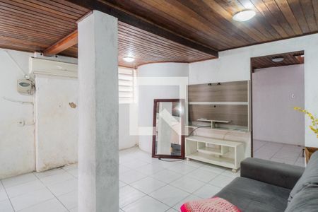 Sala de casa para alugar com 6 quartos, 150m² em Glória, Porto Alegre